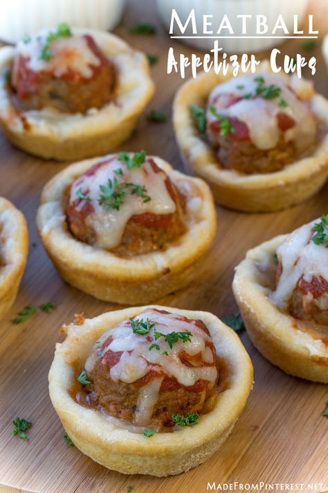 Meatball Appetizers, Meatball Appetizer, Appetizer Cups, Appetizer Meatballs, Fingerfood Party, Finger Food Appetizers, Snacks Für Party, Party Food Appetizers, Yummy Appetizers