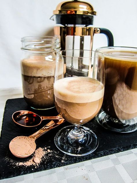 Vegan Baileys, Irish Cream Recipe, Vegan Cocktails, Vegan Xmas, Homemade Baileys, Dessert Hummus, Big Chocolate, Irish Cream Liqueur, Vegan Dark Chocolate