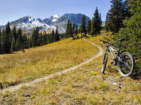 13 Beginner Mountain Biking Trails That Won't Kill You - 303 Magazine Mountain Biking Trails, Salida Colorado, Mtb Trails, California Mountains, Visit Colorado, Colorado Vacation, Mountain Trails, Mountain Bike Trails, Colorado Mountains