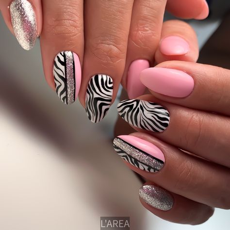 Coral Zebra Nails, Nails Zebra Design, Safari Nails Designs, Zebra Manicure, Zebra Print Nails Designs, Pink Animal Print Nails, Nails Zebra Print, Sommer Nails, Safari Nails