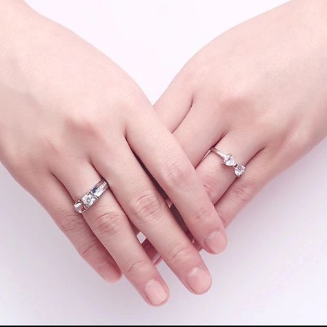 Hot selling s925 Sterling Silver Bow Zircon Ring Fashion Simple Couple Ring925 Hipster Couple Pair Ring Men and Women A Pair For Girlfriend Valentine's Day gift . . . . . #silver925 #sterlingsilver925 #silvercouplerings #trendycouple #couplering #lovebond #lovebondring #eternallove #loveforever #loveforeverring Hipster Couple, Metal Edging, Forever Rings, Ring Men, Ring Fashion, Silver Bow, 925 Ring, Zircon Ring, Couple Rings