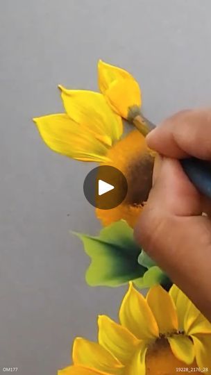 844K views · 8.7K reactions | Painting a Beautiful Sunflower #sunflowers #sunflowerart #yellowpaint #springflowers | Colors N Shades-The magical Rendering | Colors N Shades-The magical Rendering · Original audio Painting Sunflowers Acrylics, Painting Sunflowers Easy Step By Step, How To Paint A Sunflower, How To Paint Sunflowers Acrylic, Acrylic Sunflower Painting, Sunflower Painting Acrylic, Sunflower Acrylic Painting, Paint Sunflower, Sunflower Paintings