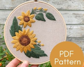 Wreath Embroidery Pattern, Half Wreath, Embroidery Summer, Wreath Embroidery, Projek Menjahit, Embroidery Download, Floral Embroidery Patterns, Hand Embroidery Kit, Embroidery Materials