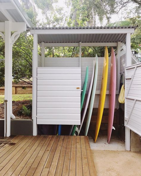 It’s funny how priorities shift throughout your life. When I was little all I ever wanted was a horse. In London all I ever wanted was a sunny holiday. And now, we’ve pretty much made it in life because we have a surfboard shed! Who would have ever thought?! 🤙🏻🌈🏄🏻‍♀️ Beach House Storage, Surf Bungalow, Paddle Board Storage, Bungalow Conversion, Courtney Adamo, Surfboard Storage, Surfboard Rack, Vista House, Kayak Storage