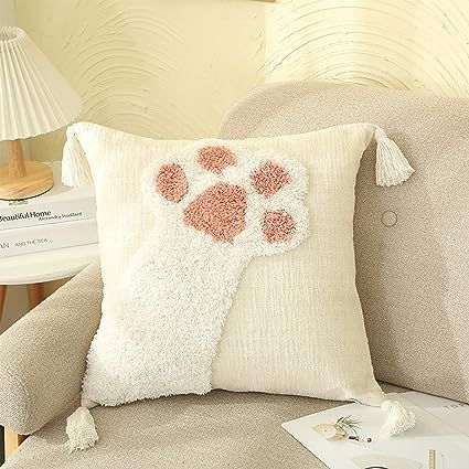 Amazon.com: La Sheer Cute Tufted Throw Pillow Case Soft Woven Cat Paw Decorative Aesthetic Pillowcase Cushion Case with Tassels for Couch Sofa Bed Bedroom Living Room, 18 x 18 Inch 45 x 45 Cm, White : Home & Kitchen Sofa Bed Bedroom, Cat Throw Pillow, Paw Pattern, Sofa Couch Bed, Modern Throw Pillows, Cat Pillow, Throw Pillow Cases, Cat Paws, White Pillows