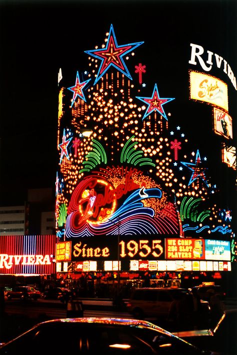 The Riviera Hotel is still in business as of 2008. It is among the last of the original casino-hotels on the Las Vegas Strip, having first opened in 1955. This is the 400 photo I've uploaded to Flickr. Las Vegs, 1970s Las Vegas, Casino Bet, Las Vegas Bars On The Strip, Las Vegas 1960s, Hotel Sign, Leaving Las Vegas Movie Poster, Play Online Casino, Play Casino