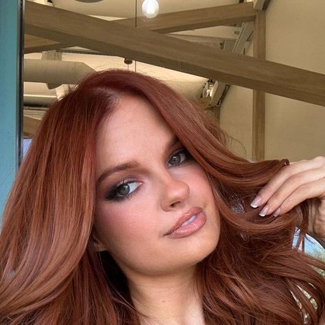 Annabelle Hooper on Instagram: "rip bobbi 🪦❤️‍🔥 the dreamiest most beautiful insane hair just in time for all the festivals!!! ily ily ily @hairby_chrissy #hairtransformation #shorttolonghair" Annabelle Hooper Hair, Hairby Chrissy, Hair Transformation, Just In Time, In Time, Red Hair, Most Beautiful, Hair Color, Festival