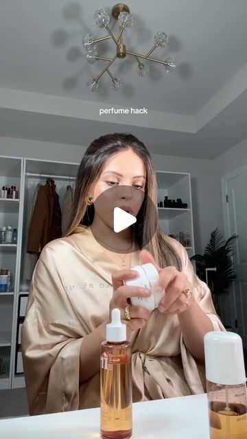 Alisha Abdulla on Instagram: "perfume hack ✨🫶🏼 

this hack literally makes any scent last ALL day - bonus points if everything smells similar to each other which helps increase scent projection! 👀

try this and let me know how it works for you🤍

.
.
.
perfume hack, perfume tip, body care, body care tips, how to smell good, smell good all day, hygiene, hygiene tips" How To Make Your Perfume Last All Day, Tips To Smell Good All Day, How To Make Perfume, How To Make Perfume Last All Day, Perfumes That Last All Day, How To Smell Good All Day, Body Care Tips, Smell Good All Day, How To Smell Good