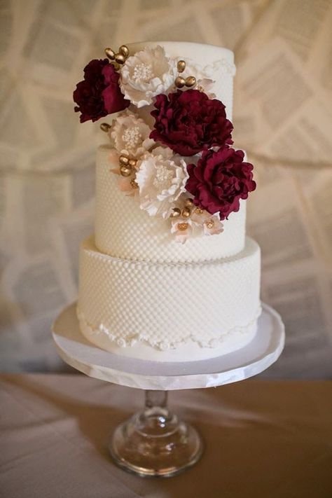 3-tier white wedding cake with burgundy roses and gold accents | i love the texture on the cake too Burgundy Wedding Theme, Dot Cakes, Dot Cake, Burgundy Wedding Cake, Marsala Wedding, Maroon Wedding, White Wedding Cake, Wedding Cake Inspiration