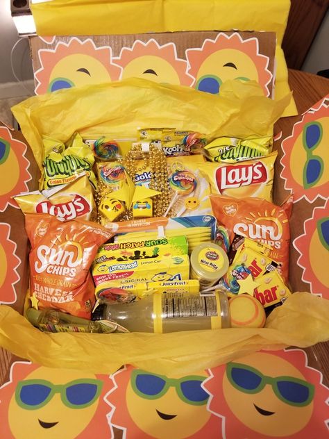 Box full of sunshine! #yellow #gifts #sunshine#silentauction Yellow Color Basket Party, Color Themed Gift Baskets Yellow, Yellow Color Party Basket, Yellow Things Gifts, Yellow Snacks For Color Party, Yellow Party Foods, Yellow Snacks, Yellow Food, Staff Appreciation Gifts