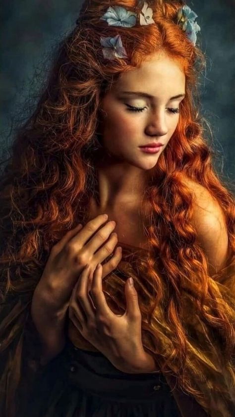 Beautiful Red Hair, Long Red Hair, Fantasy Photography, Fine Art Portraits, Long Red, Jolie Photo, Portrait Inspiration, 인물 사진, Photo Reference