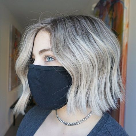 Platinum Silver Hair Color, Silver Ash Hair, Dark Silver Hair, Silver Hair Shampoo, Bronde Bob, Silver Blue Hair, Silver Hair Color Ideas, Blue Grey Hair, Silver Ombre Hair