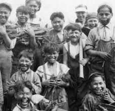 Residential Schools Canada, Native American Boarding Schools, Indian Boarding Schools, Indigenous Studies, Indian Residential Schools, Indigenous Education, Boarding Schools, Body Cast, Indigenous Peoples Day