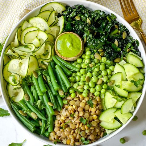 Green Goddess Nourish Bowl - jackfruitful kitchen Green Goddess Sauce, Nourish Bowl, Superfood Salad, Healthy Bowls, Vegan Bowls, Lentil Salad, Green Goddess, Bowls Recipe, Base Foods