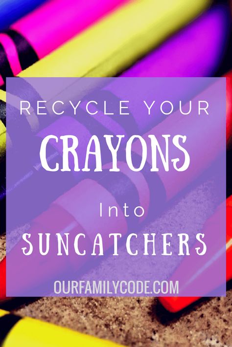 Recycle Your Old Crayons into Suncatchers! Old Crayon Crafts, Melted Crayon Crafts, Recycled Crayons, Diy Crayons, Crayon Crafts, Broken Crayons, Spring Fun, Crayon Art Melted, Melting Crayons