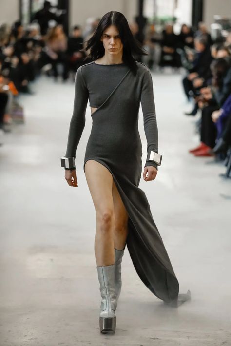 Avant Garde Outfit, Rick Owens Boots, Fashion Study, The Rick, 2023 Outfits, 2020 Fashion Trends, Here We Go Again, Avant Garde Fashion, Live Fashion