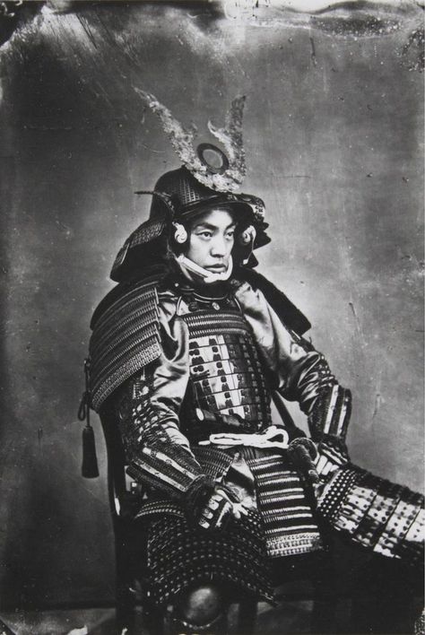 The Last Samurai - Some rare photos of Japan in the 19th century. - Imgur Samurai Photography, Geisha Samurai, Guerriero Samurai, Louis Daguerre, Photos Rares, The Last Samurai, Japanese Warrior, Japanese History, Samurai Armor