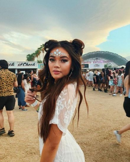 Coachella Make-up, Coachella Instagram, Electro Festival Outfit, Mode Coachella, Look Da Festival, Best Coachella Outfits, Music Festival Makeup, Coachella Hair, Coachella Makeup