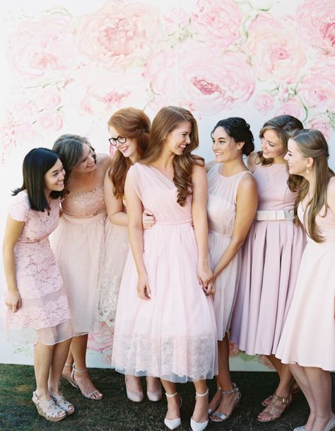 Bride and be and bridesmaid in pink | fabmood.com #pinkdress #promdress #1950sdress #1950s #bridalshower #pink #bridesmaids Shower Dress For Bride, Bridal Shower Checklist, Silver Cocktail Dress, Spring Bridal Shower, Summer Bridal Showers, Shower Outfits, Bridal Shower Outfit, Pink Wedding Dress, Pink Bridal Shower