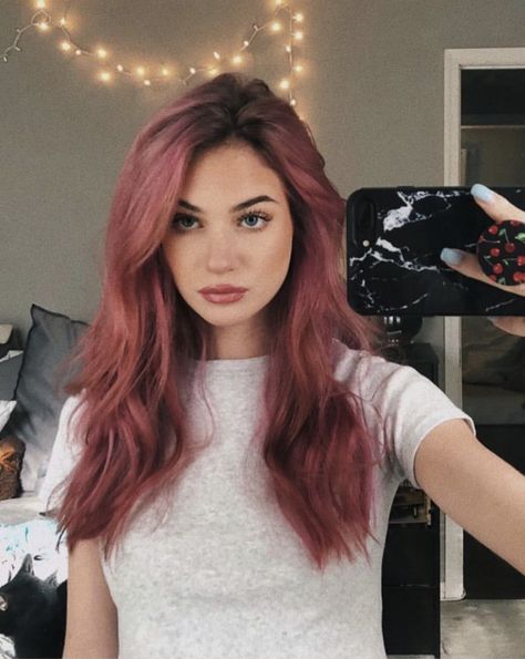 Blond Rose, Dark Pink Hair, Hair Color Purple, Hair Color Pink, Rose Hair, Pastel Hair, Dye My Hair, Hair Dye Colors, Hair Inspiration Color