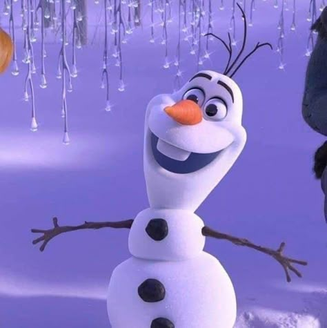 Olaf Funny, Minion Wallpaper Iphone, Winter Crafts For Toddlers, Olaf Snowman, Disney Olaf, Minions Wallpaper, Disney Icons, Disney Collage, Iphone Wallpaper Images