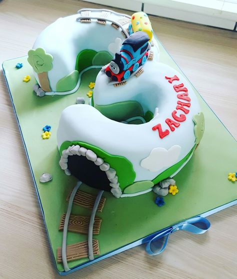 Thomas And Train Cake, Cakes With Trains, Birthday Cake Thomas The Train, Birthday Cake Train Boys, Thomas Cake Ideas, Titipo Train Cake, Thomas The Train Birthday Party Cake, Boys 3rd Birthday Cake, 3rd Birthday Cake For Boy