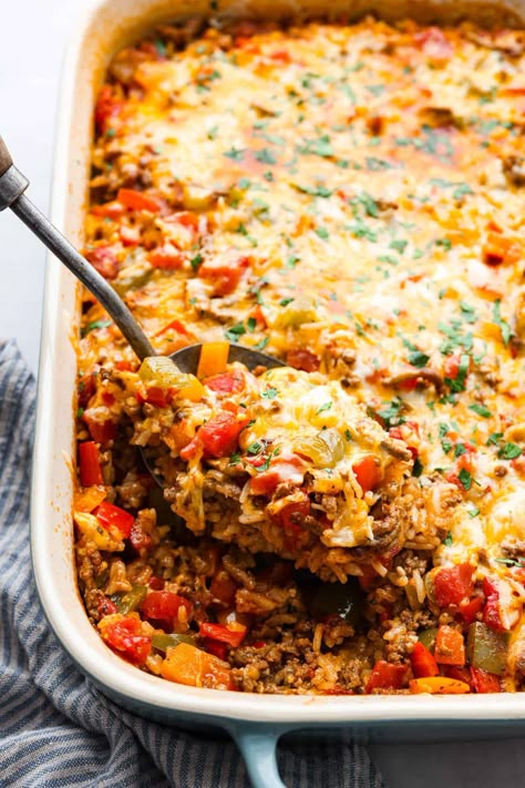 Casserole Recipes For Lunch, Casseroles With No Cheese, One Pan Casserole Recipes, Red Pepper Casserole, Ground Turkey Stuffed Pepper Casserole, Stuffed Pepper Casserole Healthy, Pepper Meals, Stuff Bell Peppers Casserole, Stuffed Bell Pepper Casserole Healthy