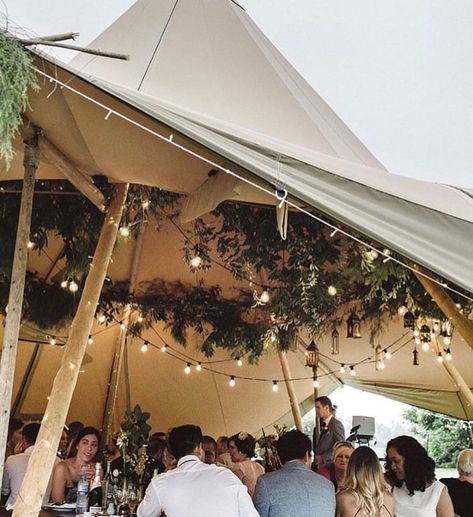 Cascading greenery and giant tipis...perfection! Inspiration via @tpandco. Image by @laurencampbell Tipi Wedding Ideas, Tipi Wedding, Festival Wedding, Patio Umbrella, Dream Wedding, Wedding Inspiration, Wedding Ideas, Patio, Festival