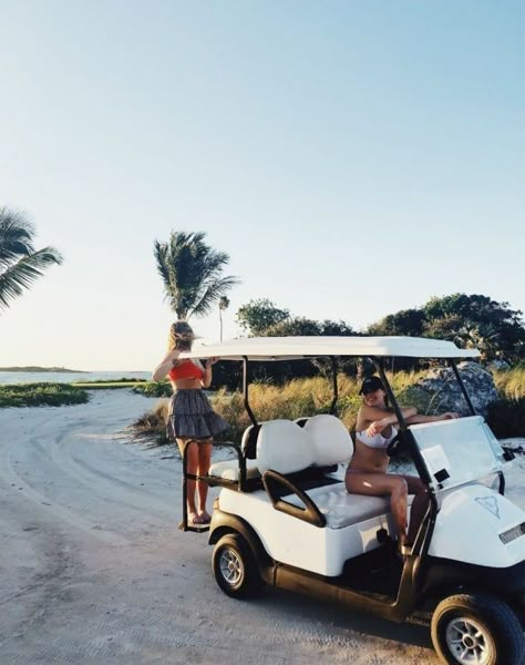 Golf Buggy, Golf Stuff, Hype House, Dream Future, Photo Recreation, Best Friend Photoshoot, Beach Golf, Friends Travel, Summer Goals