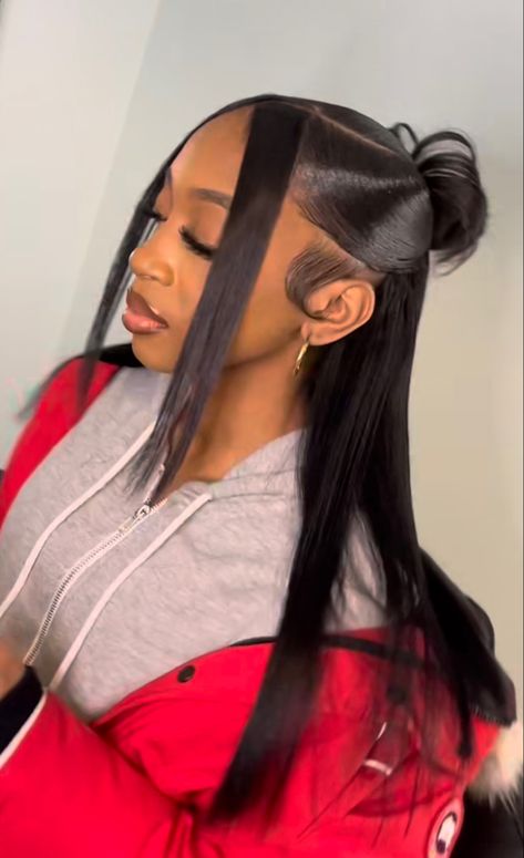 Twisted Hair, Sleek Ponytail Hairstyles, Straight Weave Hairstyles, Frontal Wig Hairstyles, Black Ponytail Hairstyles, Birthday Hairstyles, Quick Weave Hairstyles, Pretty Braided Hairstyles, Super Deal