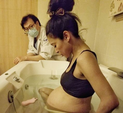 Water birth at a hospital. Amazing experience! Water Birth, Maternity Pictures, South Korea, Water, Beauty