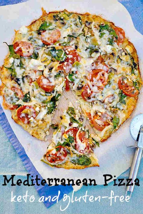 Mediterranean Cauliflower Pizza, Mediterranean Keto, Keto Pizza Crust, Tartiflette Recipe, Mediterranean Pizza, Cauliflower Pizza Crust, Crispy Pizza, Easy Mediterranean Diet Recipes, Boiled Egg Diet Plan