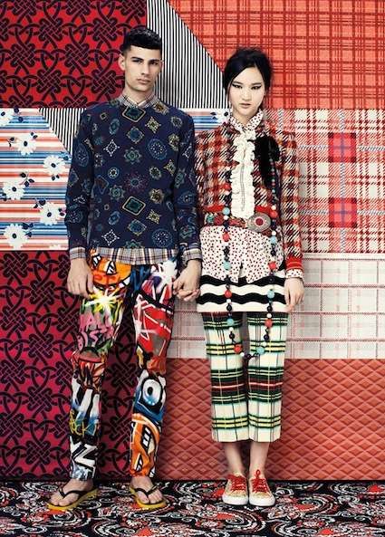 mismatched Mode Prints, Colorful Clothing, Mix & Match, Mode Editorials, 일본 패션, Fashion Edgy, Trend Forecasting, Pattern Mixing, Mixing Prints