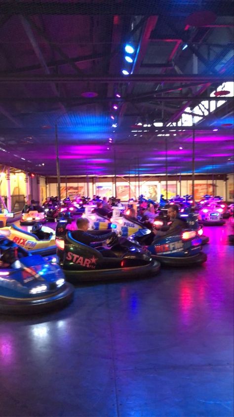 Fun Fair Aesthetic Night, Fun Fair Aesthetic, Parque Aesthetic, Fair Aesthetic, Fair Rides, Bumper Cars, Summer Fun List, Fun Fair, Summer Plans