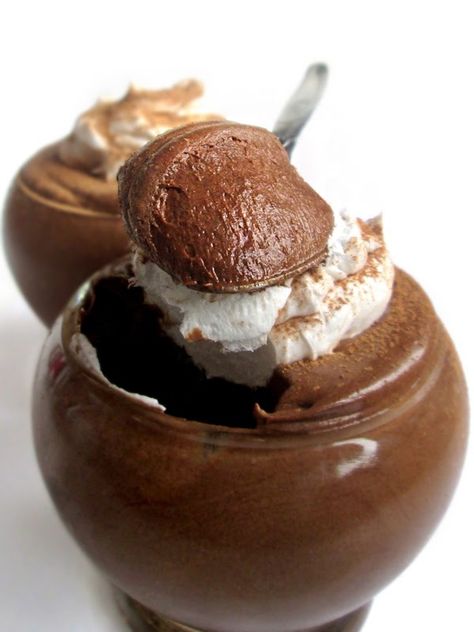 Marshmallow Mousse, Marshmallow Chocolate Mousse, Dark Chocolate Mousse Recipe, Easy Dark Chocolate Mousse, Tofu Chocolate Mousse, Silken Tofu Chocolate Mousse, Chocolate Moose Recipe Mousse, Dark Chocolate Mousse, Chocolate Marshmallows