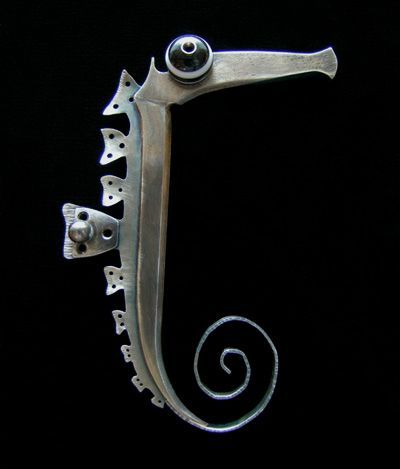 Lisa and Scott Cylinder--Seahorse Bass Brooch: Lisa Scott, Sculpture Gallery, Bass Clarinet, Art Jewelry Contemporary, Modernist Jewelry, Sea Horse, Jewelry Pins, Metal Clay, A Metal