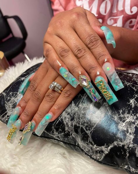 Nails Pisces, Pisces Nails, 21st Birthday Nails, Pisces Birthday, Pisces Sign, Pretty Nail Designs, Blue Birthday, Birthday Nails, Nail Technician