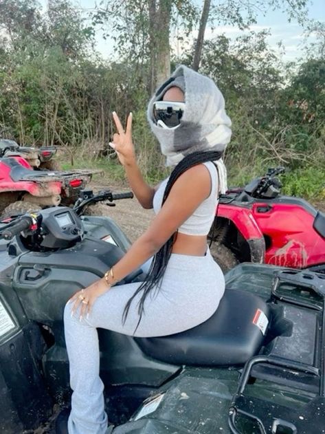 Atv Riding Outfit Black Women, Atv Riding Outfit, Atv Outfit, Outfit Black Women, Atv Riding, Vacation Mood, Four Wheelers, Mini Makeup, Riding Outfit