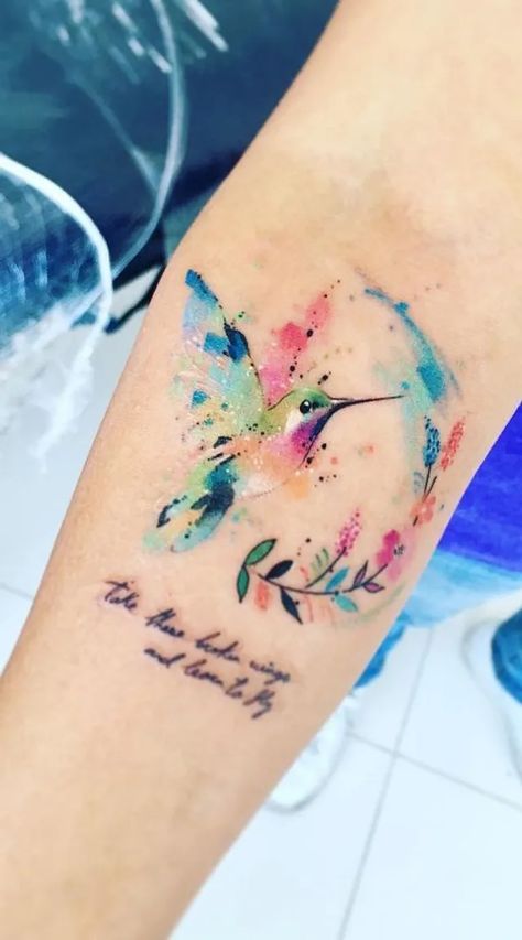 Hummingbird Tattoo Watercolor, Watercolor Hummingbird, Watercolor Tattoos, Hummingbird Tattoo, Mom Tattoos, Tattoo Models, Pretty Tattoos, Body Tattoos, A Tattoo