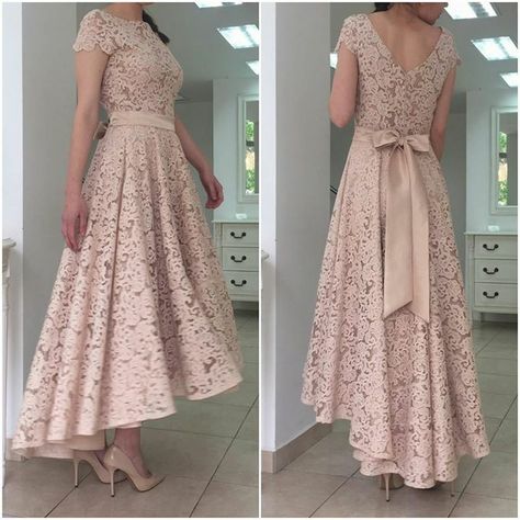 Frocks For Women, Frock For Women, Long Frocks, Stunning Gowns, Saree Dress, Western Dresses, Indian Wear, Hijab Fashion, Fall Fashion