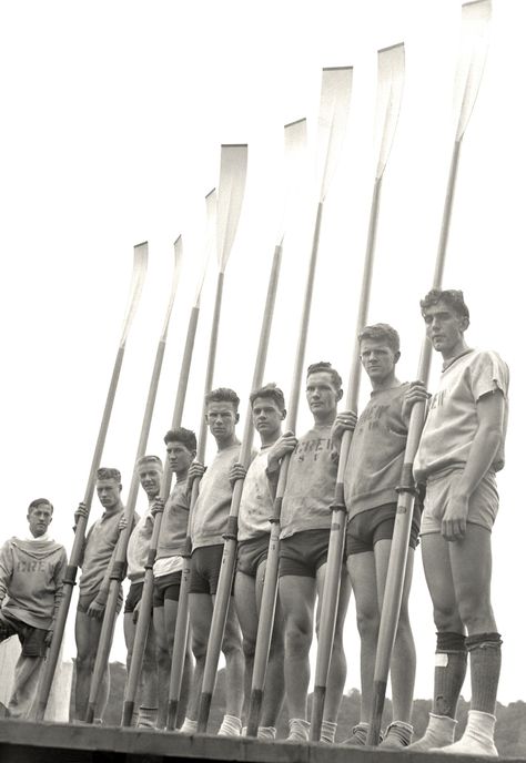 Rowing Photography, Olympic Rowing, Men's Rowing, 1936 Olympics, Berlin Olympics, Boys In The Boat, Rowing Crew, Rowing Team, Greatest Generation