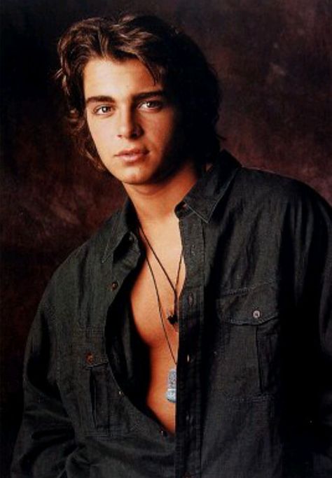 Joey Lawrence 90s, Lawrence Brothers, Matthew Lawrence, Joey Lawrence, Fine Guys, 90s Wallpaper, White Guys, Nice Guys, Ripped Body