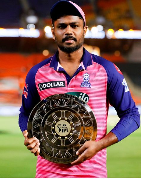 Rajasthan Royals #Hallabol Ipl Trophy, Sanju Samson, Indian Cricketers, Royal Wallpaper, Smriti Mandhana, Rajasthan Royals, Virat Kohli Instagram, Tom And Jerry Cartoon, World Cricket