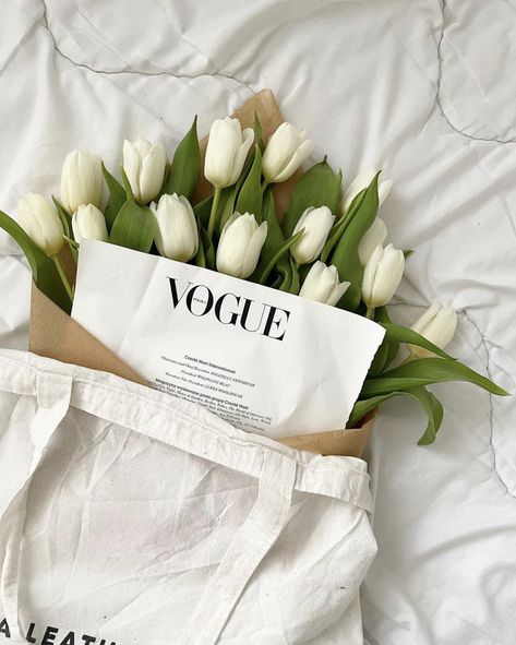 Vogue Wallpaper, Collage Mural, Beautiful Wallpapers For Iphone, Cream Aesthetic, Nothing But Flowers, Flower Therapy, White Tulips, Aesthetic Collage, Clean Girl