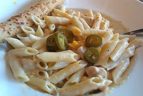 Uno's  Rattlesnake Pasta Copycat. Photo by delmarnative Rattlesnake Pasta Recipe, Rattlesnake Pasta, Pasta Food Recipes, Neufchatel Cheese, Herb Cheese, Pasta Food, Colby Jack, Tabasco Sauce, Garlic Herb