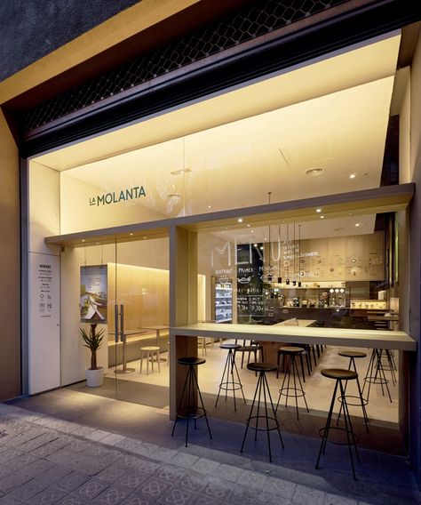 Restaurant Shopfront Design, Front Restaurant Design, Restaurant Front Design, Coffee Shop Front Design, Shopfront Design Retail, Cute Cafe Interior, Shopfront Design, Coffee Shop Concept, Coffee Shop Interior Design