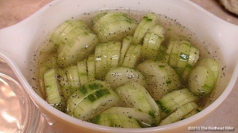 Cucumbers and Vinegar. Eat these all the time when I want something crunchy & healthy. I grow my own cukes. Cucumbers And Vinegar, Vinegar Cucumbers, Pickled Cucumbers, Cucumber Salad Recipe, Homemade Pickles, Marie Osmond, Cucumber Recipes, Pickling Recipes, Vegetable Sides