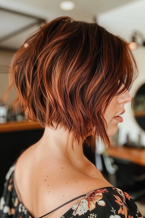 Inverted Bob Haircuts: 25 Styles That Are Taking Over 2024 Short Hair Copper Highlights, Medium Length Inverted Bob With Layers, Messy Inverted Bob, Inverted Pixie Bob, Copper Bob Hair, Inverted Bobs, Concave Bob, Shoulder Length Bob Haircut, Lisa Hair