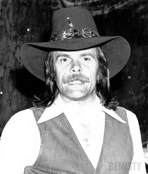 Johnny Paycheck, Outlaw Country, Southern Rock, Country Rock, Country Music Artists, Cowboy Art, Johnny Cash, Country Music, Music Artists