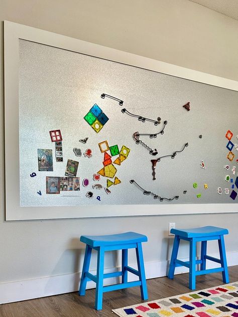 Magnetic Board Playroom, Diy Magnet Wall, Diy Magnetic Wall, Magnetic Wall For Kids, Interactive Wall For Kids, Magnetic Wall Ideas, Playroom Accent Wall Ideas, Downstairs Playroom, Magnet Board Kids